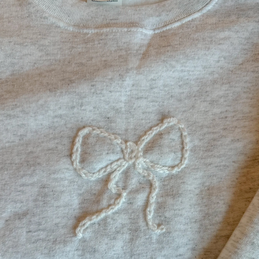 White Hand Embroidered Bow Sweatshirt